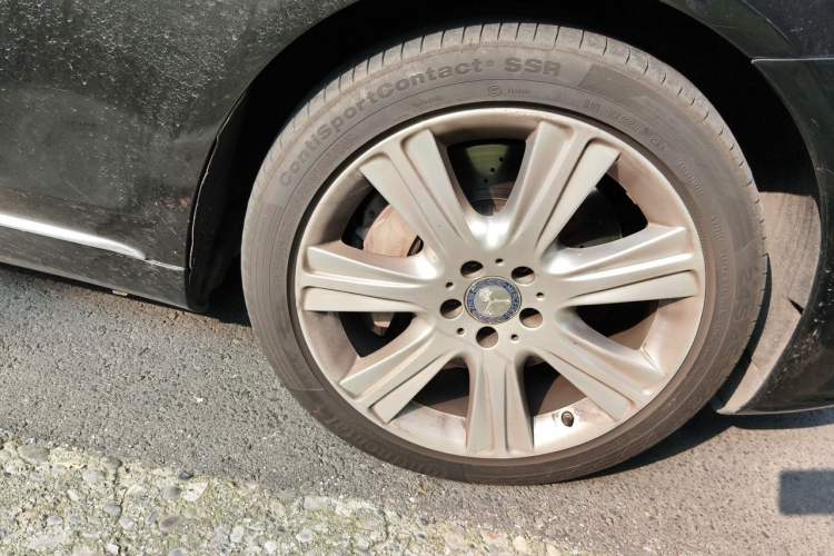 Used Mercedes-Benz S-Class 2014 S 400 L Luxury Model Right Front Wheel Hub