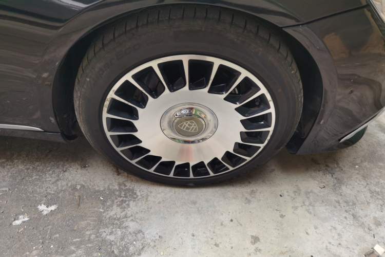 Used Mercedes-Benz S-Class 2014 S 320 L Business Model Right Front Wheel Hub