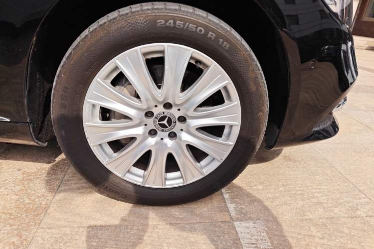 Used Mercedes-Benz S-Class 2014 S 320 L Business Model Right Front Wheel Hub