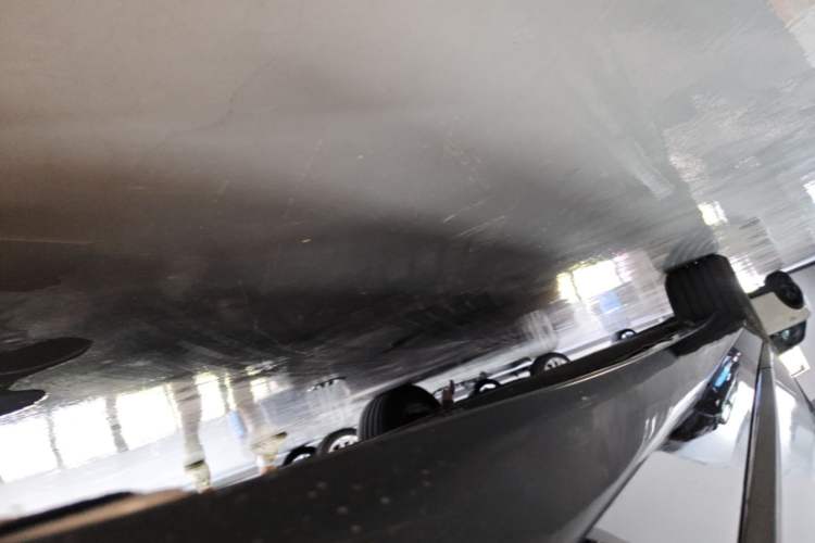 Used Mercedes-Benz S-Class 2014 S 320 L Business Model Right Side Sill
