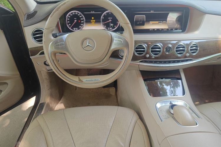 Used Mercedes-Benz S-Class 2014 S 400 L Prestige Edition Steering Wheel