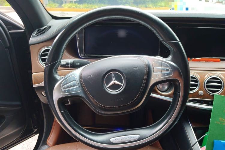 Used Mercedes-Benz S-Class 2014 S 400 L Prestige Edition Steering Wheel