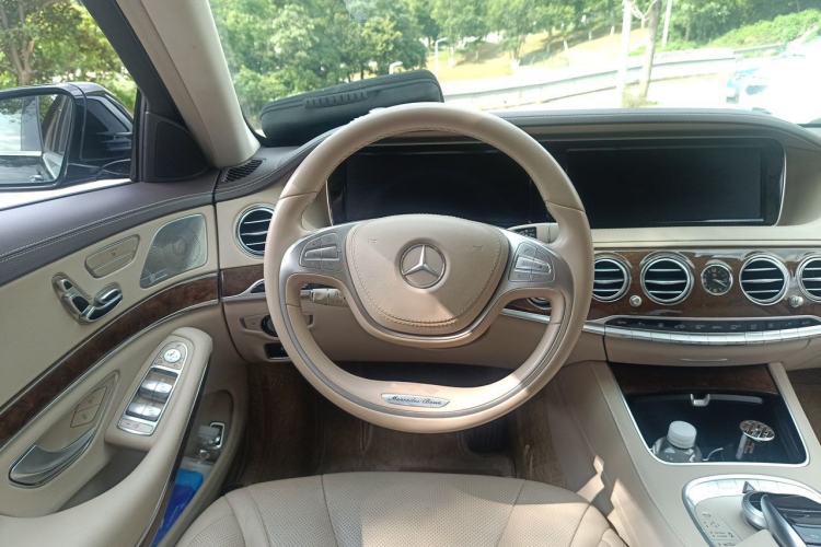 Used Mercedes-Benz S-Class 2014 S 320 L Luxury Model Steering Wheel