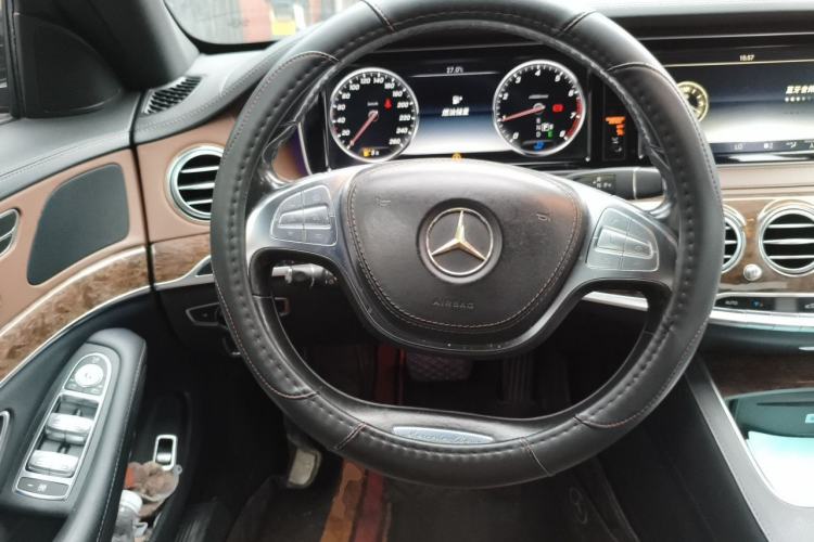 Used Mercedes-Benz S-Class 2014 S 320 L Business Model Steering Wheel