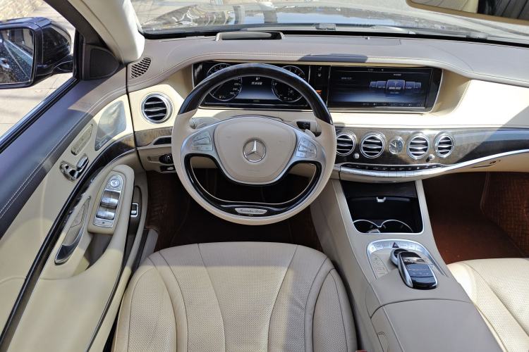 Used Mercedes-Benz S-Class 2014 S 400 L HYBRID Steering Wheel