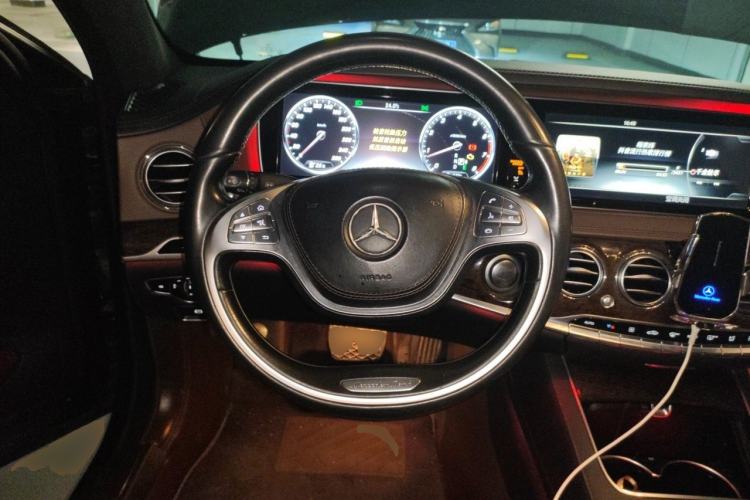 Used Mercedes-Benz S-Class 2014 S 320 L Business Model Steering Wheel