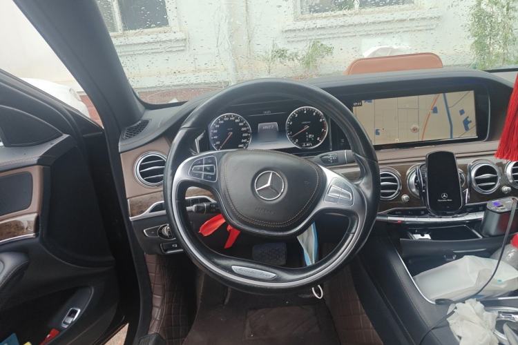 Used Mercedes-Benz S-Class 2014 S 320 L Business Model Steering Wheel