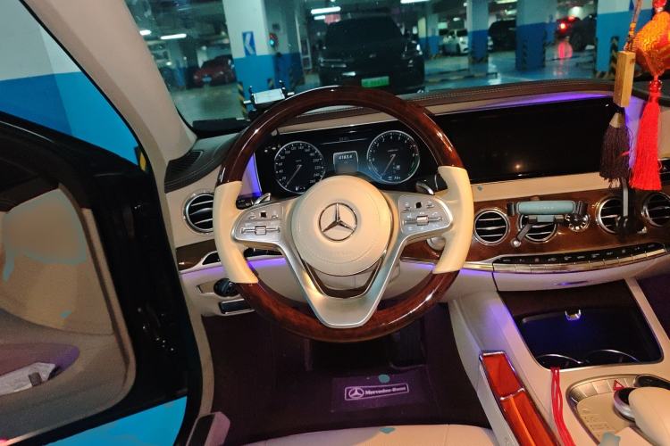 Used Mercedes-Benz S-Class 2014 S 400 L HYBRID Steering Wheel