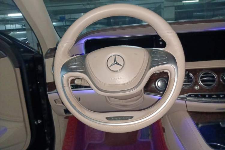 Used Mercedes-Benz S-Class 2014 S 320 L Business Model Steering Wheel