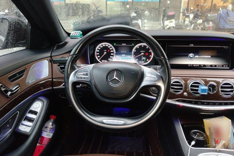 Used Mercedes-Benz S-Class 2014 S 320 L Business Model Steering Wheel