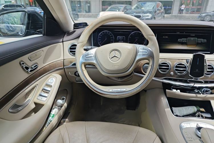 Used Mercedes-Benz S-Class 2014 S 400 L Prestige Edition Steering Wheel