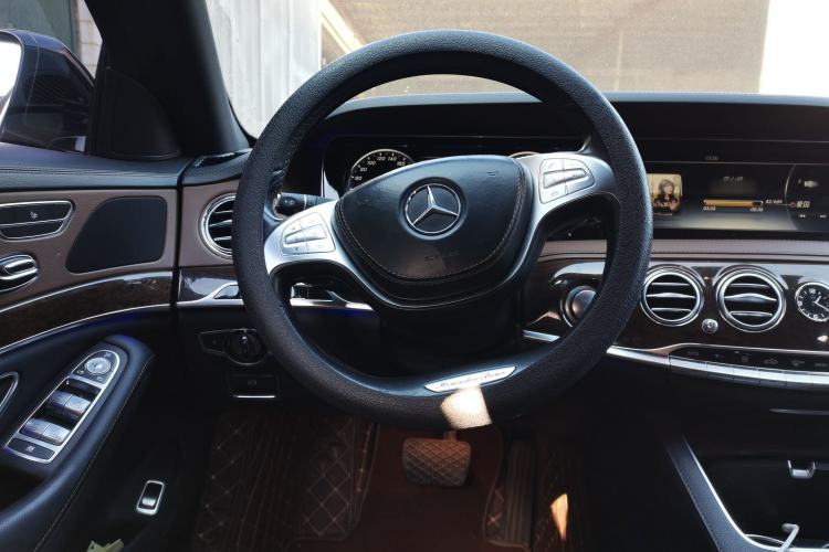 Used Mercedes-Benz S-Class 2014 S 320 L Business Model Steering Wheel