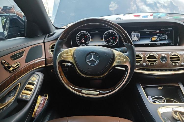 Used Mercedes-Benz S-Class 2014 S 320 L Business Model Steering Wheel
