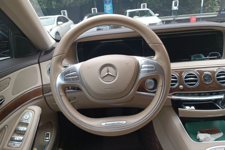 Used Mercedes-Benz S-Class 2014 S 400 L Luxury Model Steering Wheel