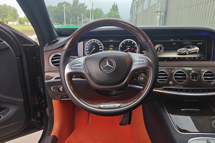 Used Mercedes-Benz S-Class 2014 S 320 L Business Model Steering Wheel