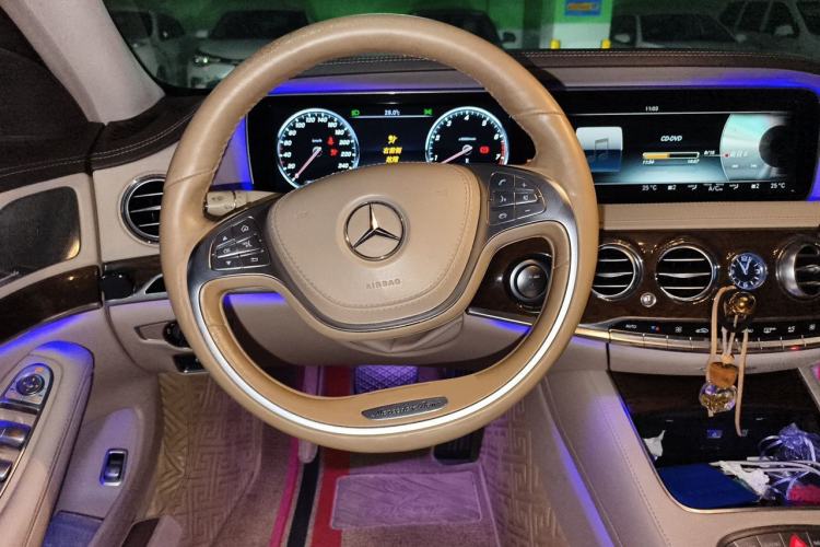 Used Mercedes-Benz S-Class 2014 S 320 L Business Model Steering Wheel