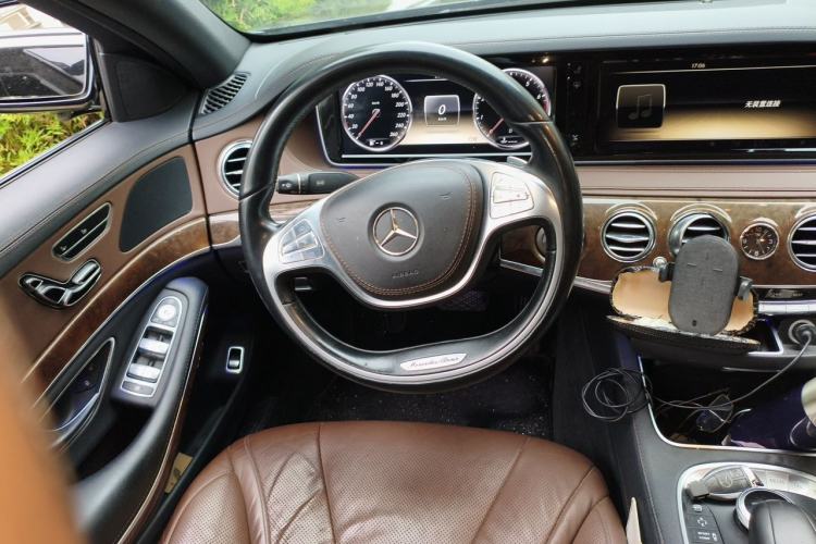Used Mercedes-Benz S-Class 2014 S 400 L Prestige Edition Steering Wheel
