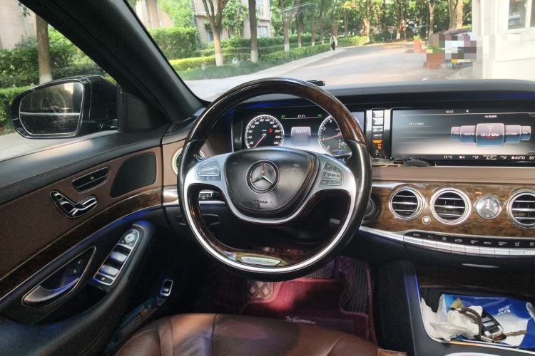 Used Mercedes-Benz S-Class 2014 S 320 L Business Model Steering Wheel