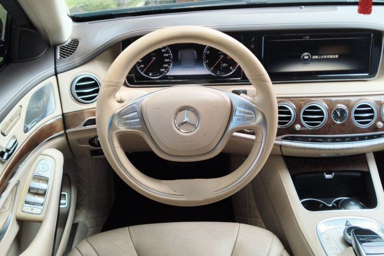 Used Mercedes-Benz S-Class 2014 S 320 L Luxury Model Steering Wheel
