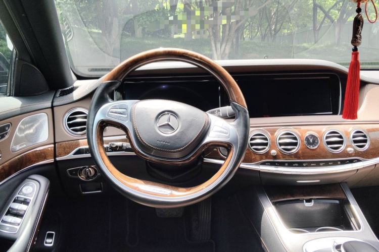 Used Mercedes-Benz S-Class 2014 S 400 L HYBRID Steering Wheel