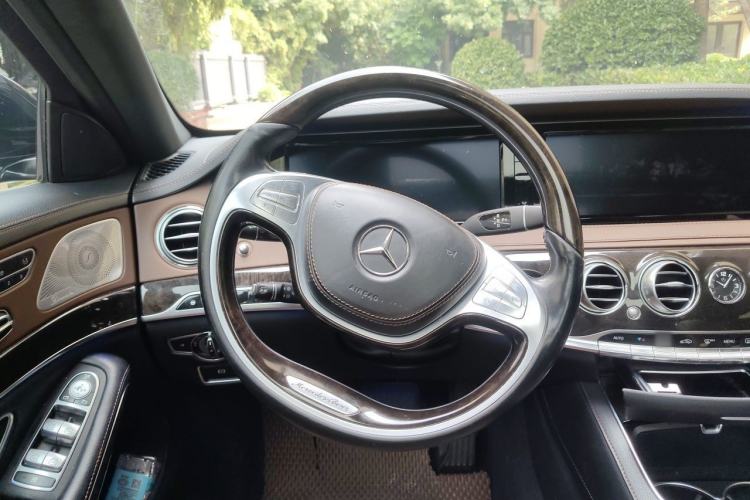 Used Mercedes-Benz S-Class 2014 S 400 L Prestige Edition Steering Wheel