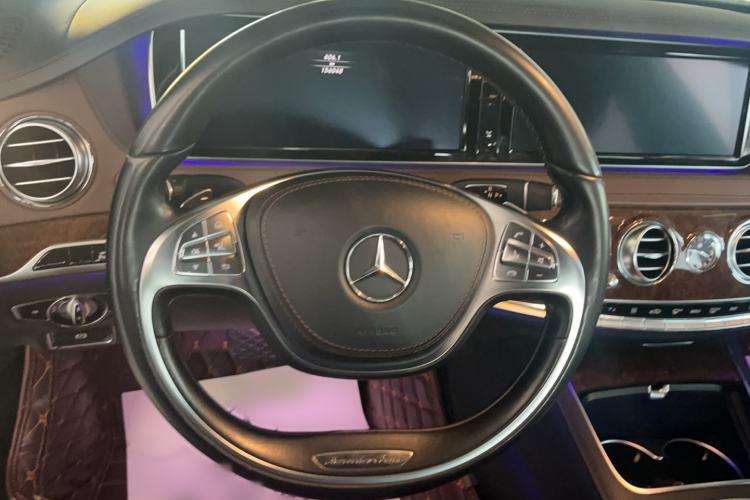 Used Mercedes-Benz S-Class 2014 S 400 L Prestige Edition Steering Wheel