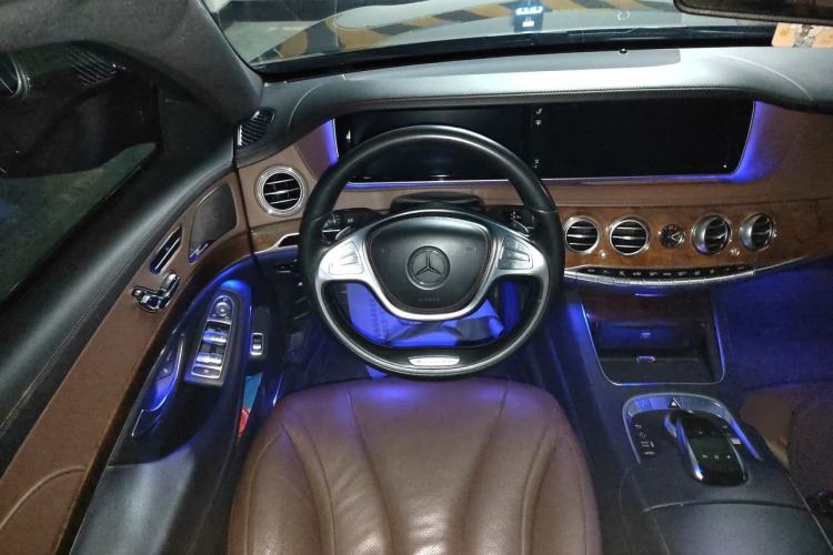 Used Mercedes-Benz S-Class 2014 S 320 L Luxury Model Steering Wheel