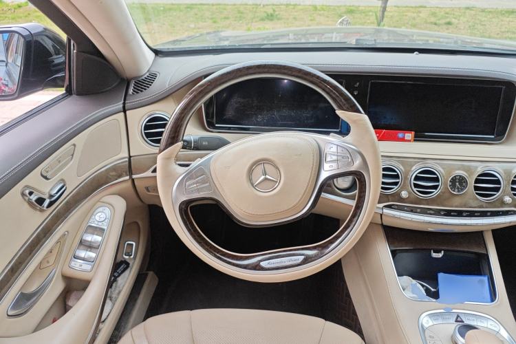 Used Mercedes-Benz S-Class 2014 S 400 L Prestige Edition Steering Wheel