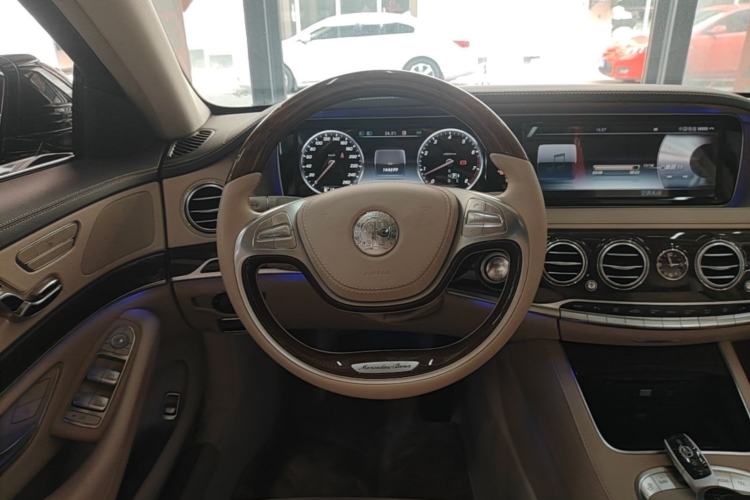 Used Mercedes-Benz S-Class 2014 S 320 L Business Model Steering Wheel