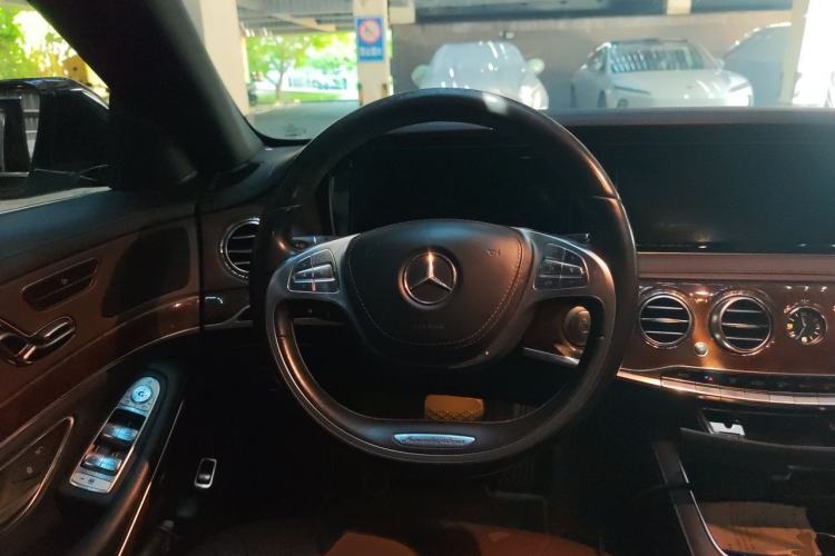 Used Mercedes-Benz S-Class 2014 S 400 L Prestige Edition Steering Wheel