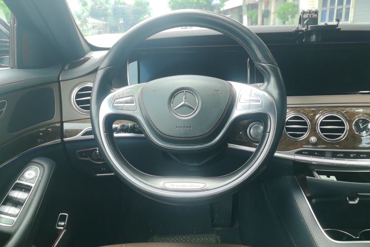 Used Mercedes-Benz S-Class 2014 S 320 L Business Model Steering Wheel