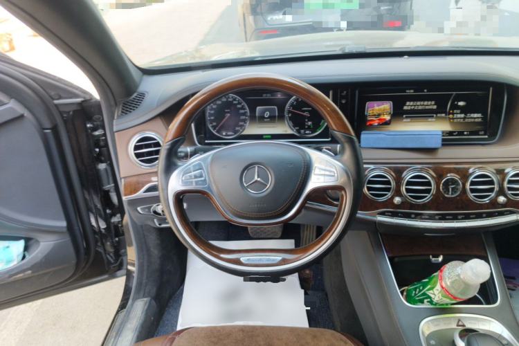 Used Mercedes-Benz S-Class 2014 S 400 L HYBRID Steering Wheel