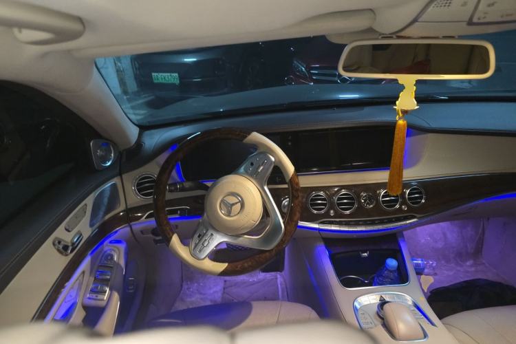Used Mercedes-Benz S-Class 2014 S 400 L Luxury Model Steering Wheel