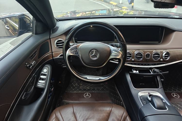 Used Mercedes-Benz S-Class 2014 S 400 L Prestige Edition Steering Wheel