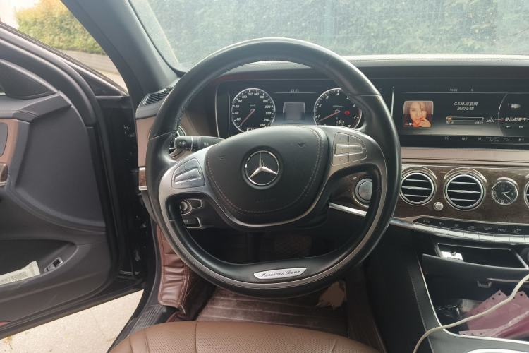 Used Mercedes-Benz S-Class 2014 S 320 L Business Model Steering Wheel