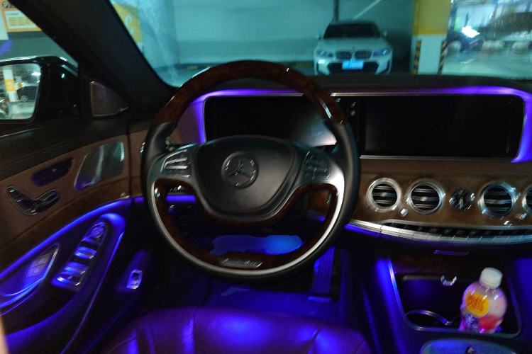 Used Mercedes-Benz S-Class 2014 S 400 L Prestige Edition Steering Wheel