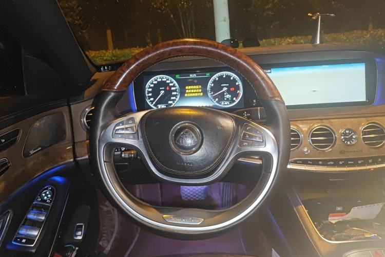 Used Mercedes-Benz S-Class 2014 S 320 L Luxury Model Steering Wheel