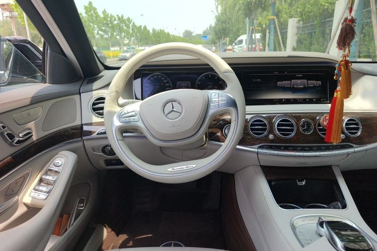Used Mercedes-Benz S-Class 2014 S 320 L Business Model Steering Wheel