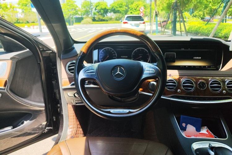Used Mercedes-Benz S-Class 2014 S 500 L 4MATIC Steering Wheel