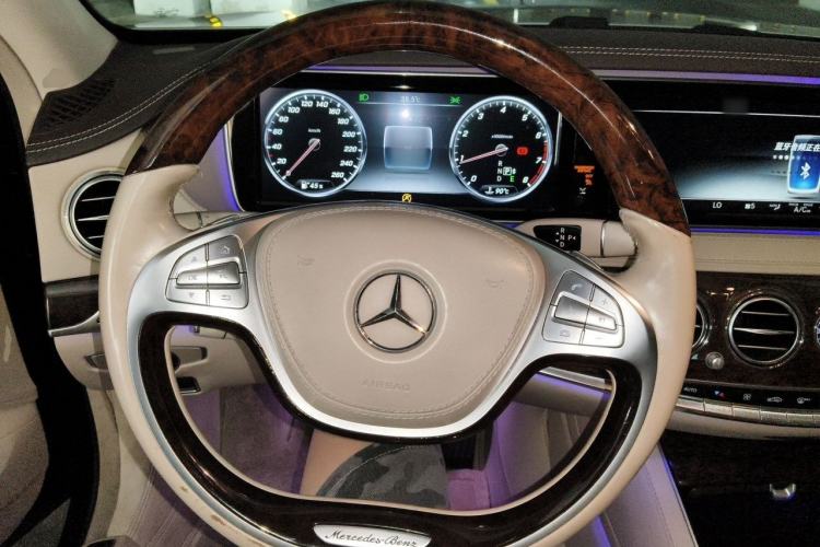Used Mercedes-Benz S-Class 2014 S 320 L Business Model Steering Wheel