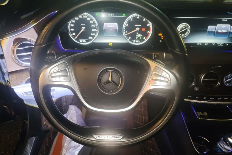 Used Mercedes-Benz S-Class 2014 S 320 L Business Model Steering Wheel