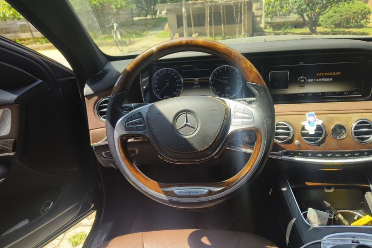 Used Mercedes-Benz S-Class 2014 S 400 L HYBRID Steering Wheel