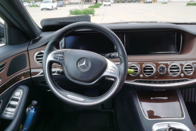Used Mercedes-Benz S-Class 2014 S 320 L Business Model Steering Wheel