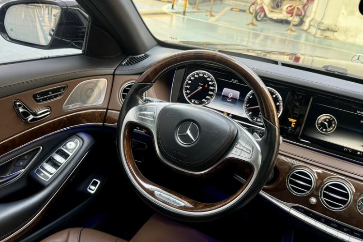 Used Mercedes-Benz S-Class 2014 Restyled S 500 L 4MATIC Steering Wheel