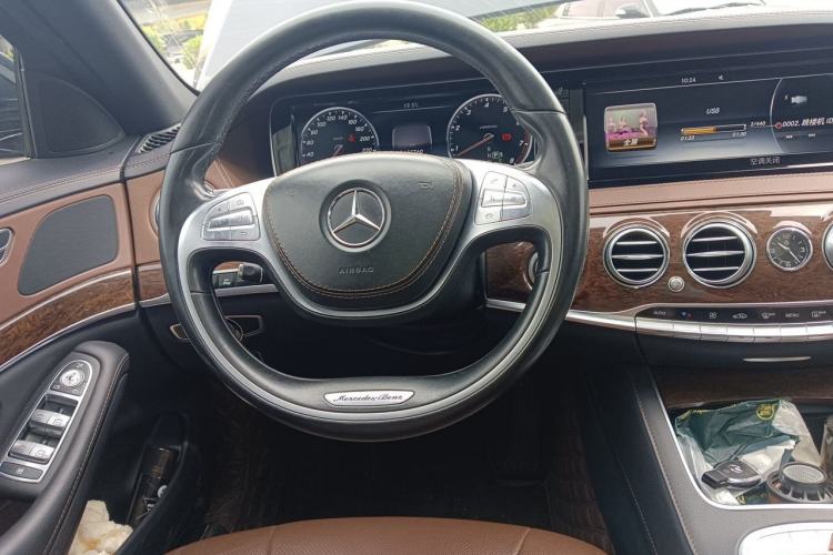 Used Mercedes-Benz S-Class 2014 S 320 L Business Model Steering Wheel