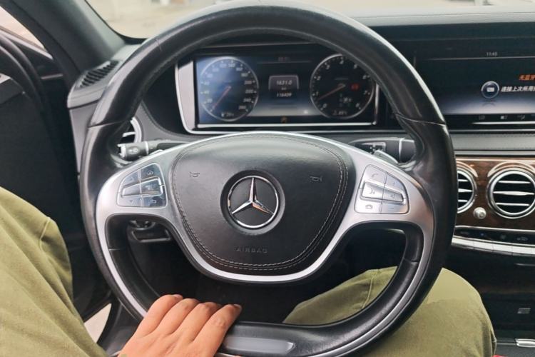 Used Mercedes-Benz S-Class 2014 S 320 L Business Model Steering Wheel