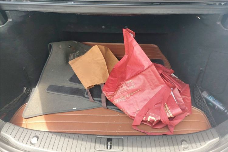 Used Mercedes-Benz S-Class 2014 S 320 L Luxury Model Trunk