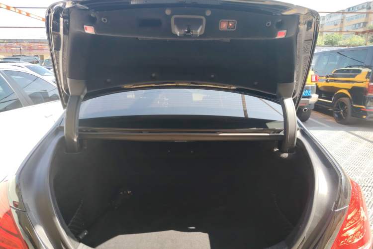 Used Mercedes-Benz S-Class 2014 S 320 L Business Model Trunk