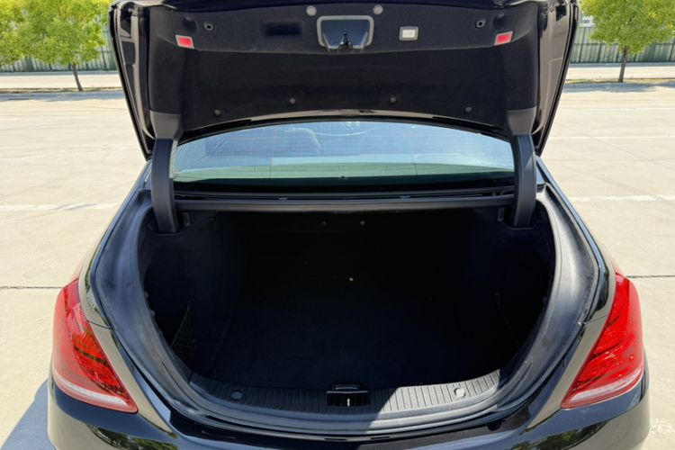 Used Mercedes-Benz S-Class 2014 S 320 L Business Model Trunk