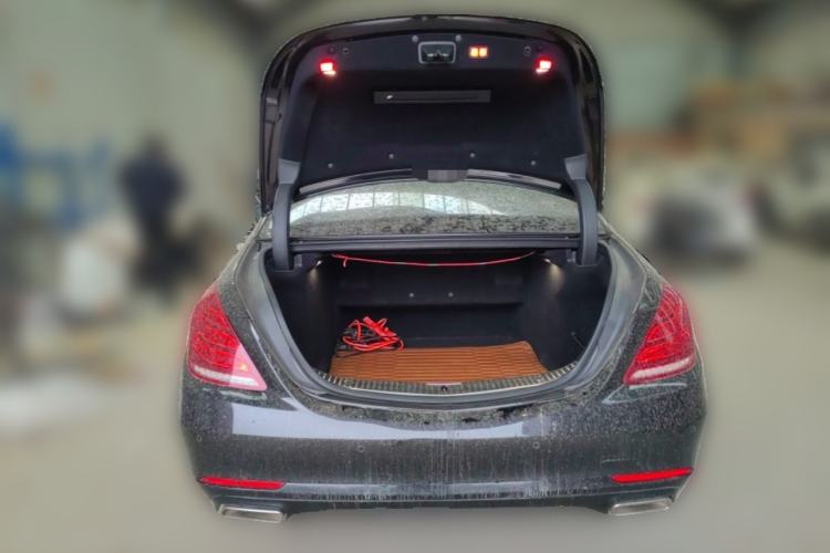 Used Mercedes-Benz S-Class 2014 S 500 L 4MATIC Trunk